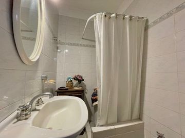 Chalet 5 ambientes en Los Troncos