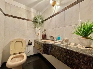Chalet 5 ambientes en Los Troncos