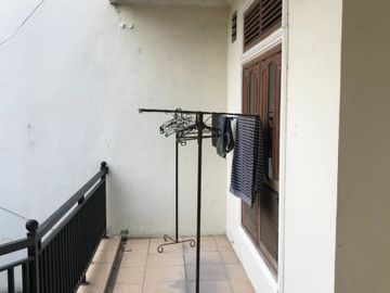 Rumah Sidoarjo Indah Permai 7x19 2Lantai SHM Tengah Kota