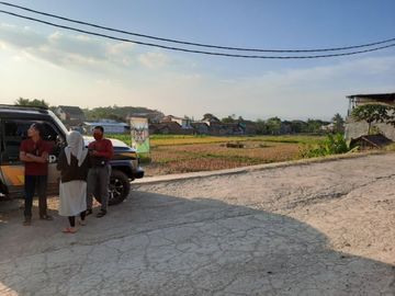Hunian free desain, Kavling siap bangun, lokasi strategis; Bandung