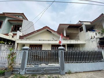 DI JUAL RUMAH DI JL. GRINTING KEBAYORAN BARU JAKARTA SELATAN