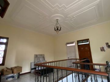 DI JUAL RUMAH DI JL. GRINTING KEBAYORAN BARU JAKARTA SELATAN