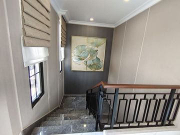 Rumah Mewah view Golf ROSEWOOD @SUMMARECON BOGOR