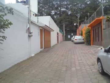 CASA SOLA EN COLONIA MIRADOR DEL VALLE. TLALPAN.