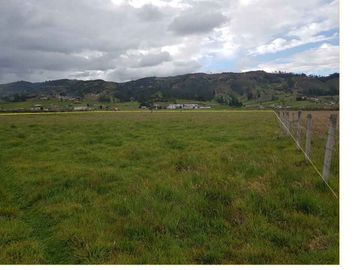 Terreno de venta en Victoria del Portete  – código:15437