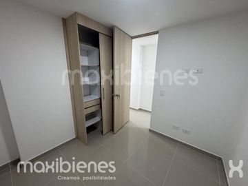 apartamento en arriendo en  calle larga. Cod A72202