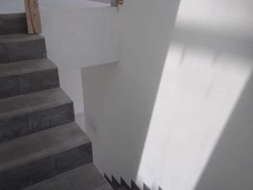 Rumah dijual siap huni ready stock konsep ala villa mewah cantik di Pusat kota Cisaranten Arcamanik