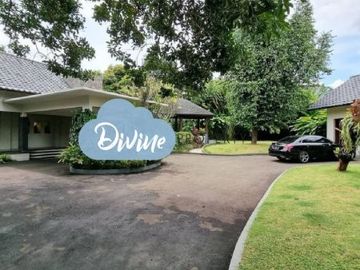 For Sale Luxury Tropical House at Cilandak