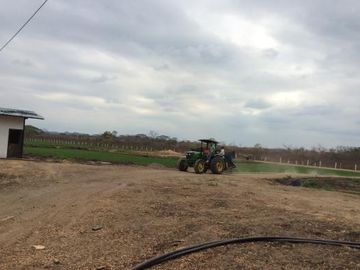 Vendo finca agrícola en Balzar 916.4 hectáreas dotada de sistema de riego de primer orden