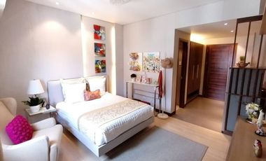HIGH END STUDIO CONDO for Sale in Taft East Gate Ayala, Cebu City