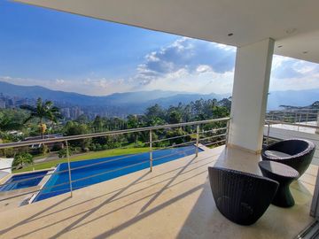 CASA EN ARRIENDO UBICADA EN EL POBLADO SECTOR LAS PALMAS