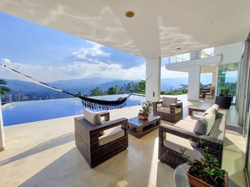 CASA EN ARRIENDO UBICADA EN EL POBLADO SECTOR LAS PALMAS