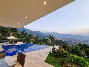 CASA EN ARRIENDO UBICADA EN EL POBLADO SECTOR LAS PALMAS
