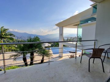 CASA EN ARRIENDO UBICADA EN EL POBLADO SECTOR LAS PALMAS