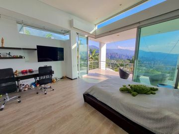 CASA EN ARRIENDO UBICADA EN EL POBLADO SECTOR LAS PALMAS