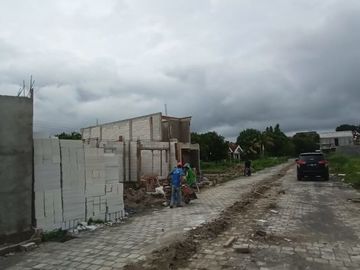 Rumah Lantai Mezzanine Murah Lokasi Strategis Dekat Jl Jogja Solo
