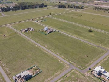 Lote en Los Pasos del Jockey Barrio 3