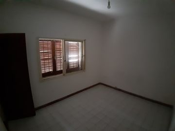 Venta departamento en planta baja centrico.