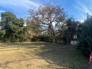 Terreno 1.800 M2 en Santa Brigida, General Rodriguez