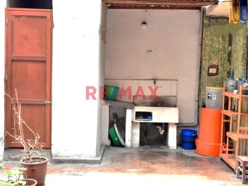 Ocasion Casa  Comercial En Avenida Principal ¡