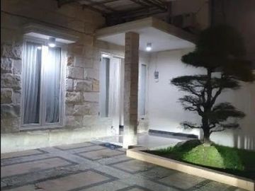 Dijual atau Disewakan Rumah 2Lt sutorejo selatan Mulyorejo Surabaya