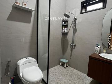 Dijual Rumah Design Modern Bangunan Baru Siap Huni Di Ciganjur