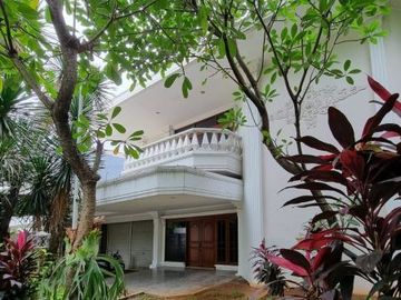 DIJUAL RUMAH ASRI ISTIMEWA at Jl PERMATA HIJAU, KEBAYORAN LAMA