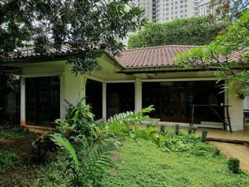 DIJUAL RUMAH ASRI ISTIMEWA at Jl PERMATA HIJAU, KEBAYORAN LAMA