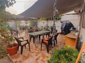 Casa en venta 5 Dormitorios 3 Estacionamientos, Las Condes