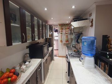 Casa en venta 5 Dormitorios 3 Estacionamientos, Las Condes