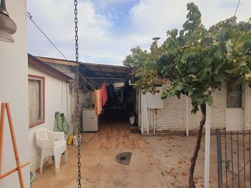 Casa en venta 5 Dormitorios 3 Estacionamientos, Las Condes