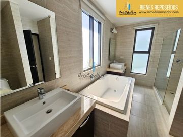 Se Vende Casa en Panamá Pacífico - Bienes Reposeídos