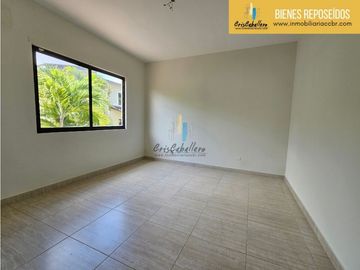 Se Vende Casa en Panamá Pacífico - Bienes Reposeídos