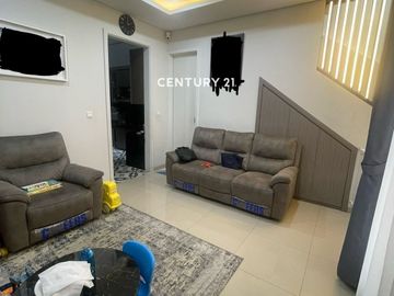 Rumah Cantik 2 Lanta Di Graha Raya Nd 18512