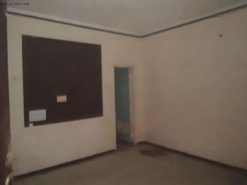Rumah Usaha jalan Lombok Hadap utara Listrik 2200watt
