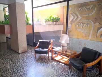 DEPARTAMENTO DE DOS AMBIENTES EN VENTA MUY LUMINOSO