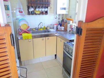 DEPARTAMENTO DE DOS AMBIENTES EN VENTA MUY LUMINOSO