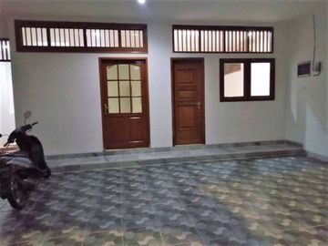 Disewakan Rumah Siap Huni di Pejaten Jakarta Selatan