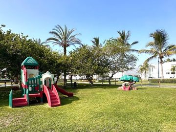 CASA EN VENTA PRIMERA FILA EN PLAYA BLANCA