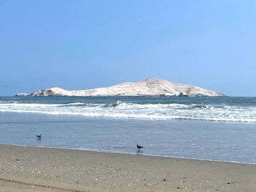 CASA EN VENTA PRIMERA FILA EN PLAYA BLANCA