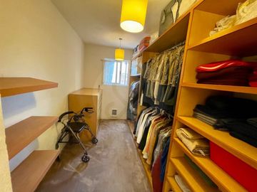 Casa en venta en Club de Golf los Encinos