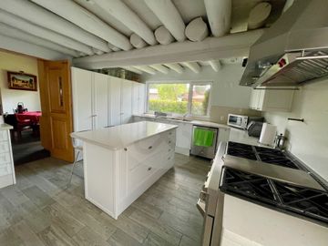 Casa en venta en Club de Golf los Encinos