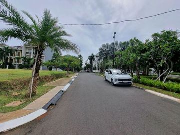 Kavling Bukit Gading Mediterania, Premium, 196m
