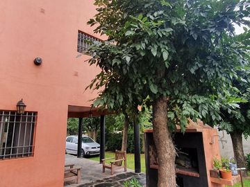 Casa - Lisandro Olmos Etcheverry