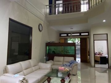 Rumah Sutorejo Tengah STRATEGIS, SIAP HUNI