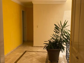 CASA EN VENTA EN HACIENDA DE LAS PALMAS 4 RECAMARA