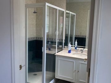 CASA EN VENTA EN HACIENDA DE LAS PALMAS 4 RECAMARA