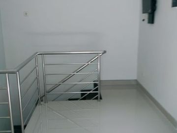 TIADA LAWAN, PALING MURAH DI KELASNYA RUMAH 2 LANTAI