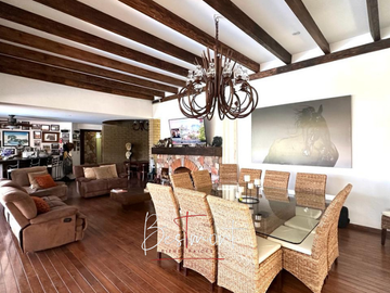 Exclusiva Residencia en Venta en Fracc. Campestre La Joya, Atlixco