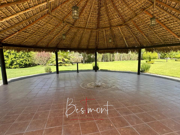 Exclusiva Residencia en Venta en Fracc. Campestre La Joya, Atlixco